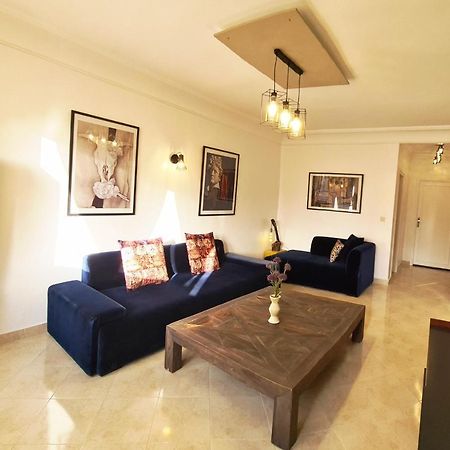 Superbe Appartement à 2 Min de la gare de Tanger et à 5 min de la plage Malabata Extérieur photo